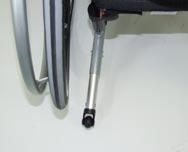 4.10 Height adjustment of the single push handle The push handles