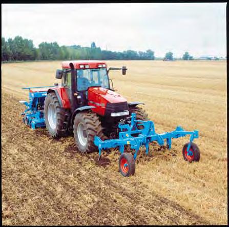 Stubble Cultivation Topas / Dolomit / Labrador Topas pre-cultivator Dolomit pre-loosener Labrador subsoiler The versatile Topas pre-cultivator is the big all-rounder for many farms.