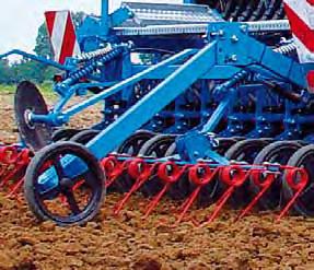 Drilling Saphir 8 Reliable variable seed metering with electric seeding shaft drive The Saphir 8 is identical to the Saphir 7 mechanical seed drill except that the seeding shaft is electrically