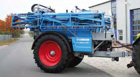 Albatros trailed field sprayer in functional LEMKEN design NEW Even more comfort and operator safety The successful Albatros range has now been reworked to gain even more comfort and operator safety.