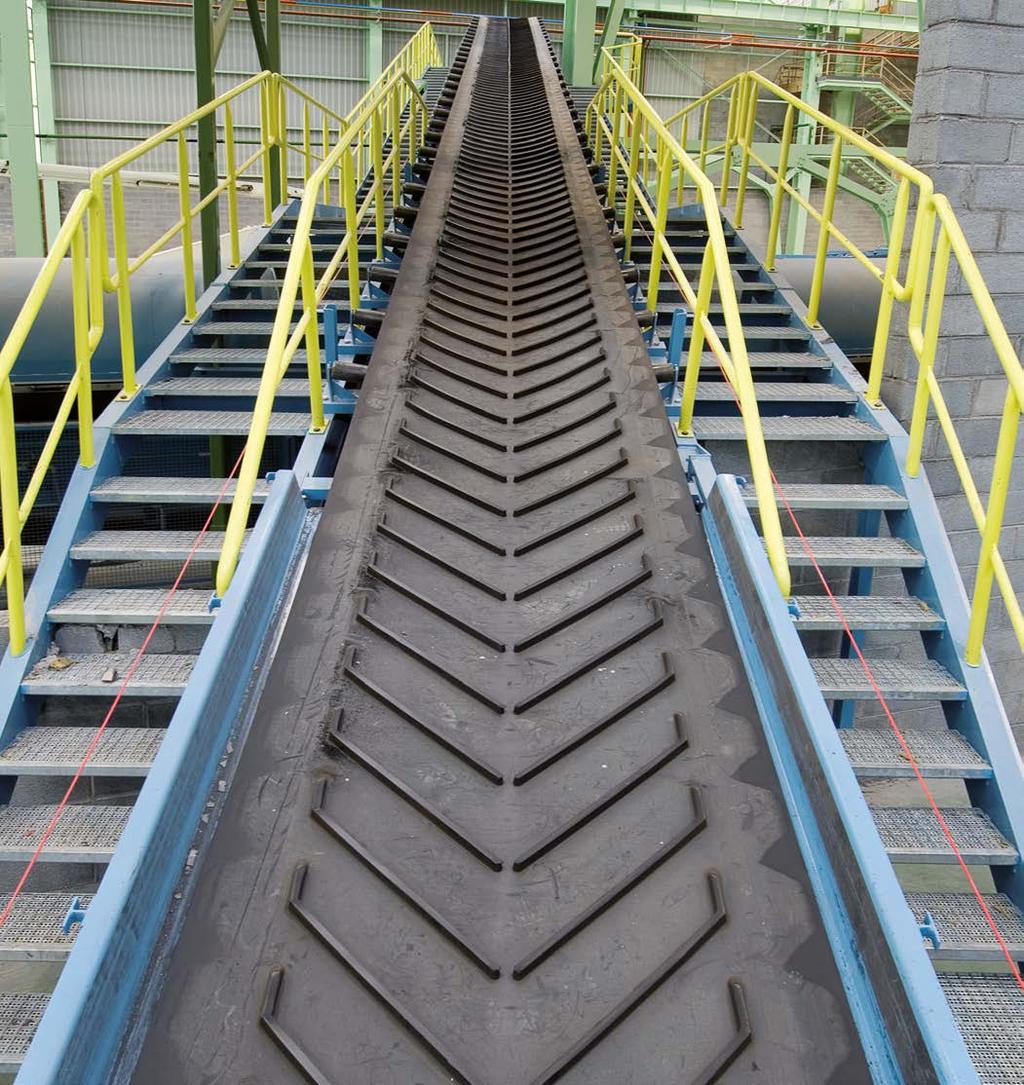 CHEVRON CONVEYOR BELTS Belts recommended to move material on inclined planes.