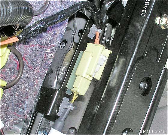 SEDAN 9. Mount the new SAB connector on the new bracket as shown in Figure 7a.