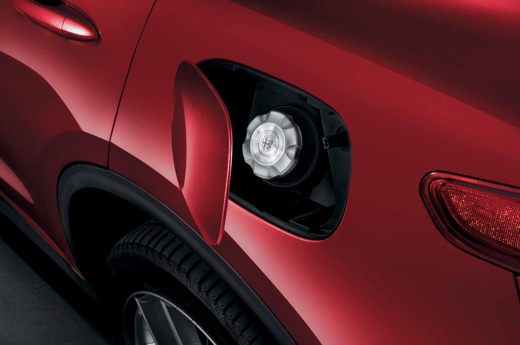 Features Alfa Romeo logo. For diesel engines.