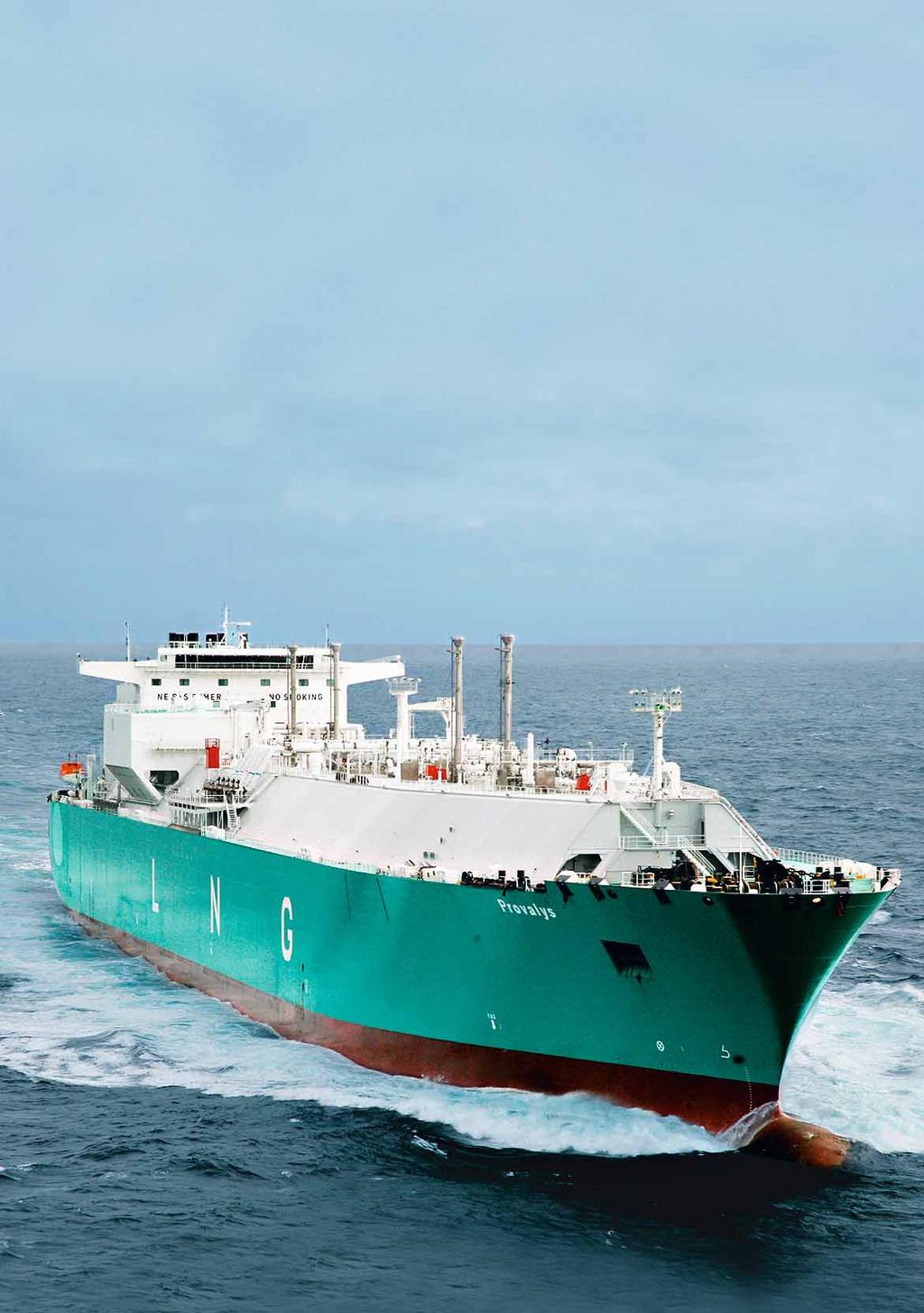 Tanking along Increasing fuel efficiency and cargo capacity of LNG carriers using electric propulsion Jan Fredrik Hansen, Alf Kåre Ådnanes As the world s demand for energy has increased, so too has
