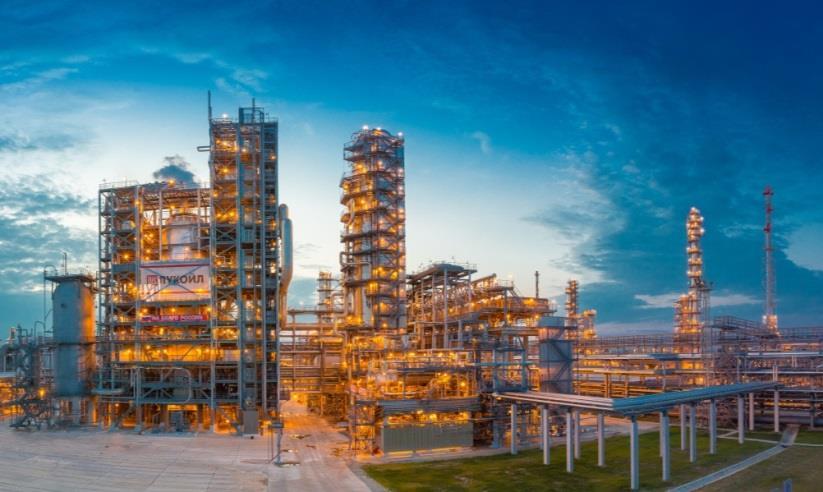 Nizhny Novgorod Refinery Delayed Coker Complex Key advantages Replicating Perm s delayed coker complex (minimization of costs, time and risks) Substantial improvement of the refining depth and light