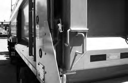 Injury to personnel and/or damage to equipment could occur if the latch is not locked in the correct position.