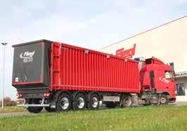16 The Fliegl push-off semi-trailer»ass«: Available as double-axle and