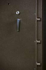 Offering the same features as our standard vault door, the in-swing vault door will insure opening from the inside even if debris has blocked the door. Standard Features of VD8030SF & VD8030BF: U.L.