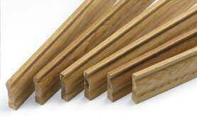 LININGS Size (mm) Varnished Unvarnished 30 x 108 ODL108V ODL108 30 x 133 ODL133V ODL133 Each pack is sufficient for a single door Contents per box: 2 pieces 2100mm - Jambs 1 piece 1050mm - Head Stops