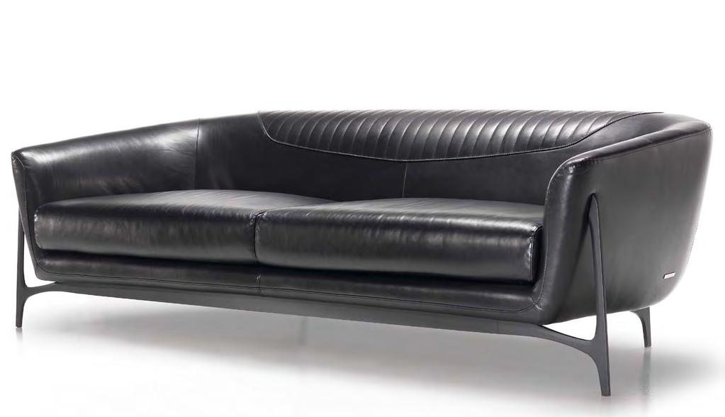 accentuates the sofa s particular dynamism and elegance.