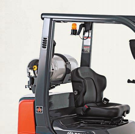 for greater operator comfort REAR ASSIST GRIP WITH HORN option makes reverse travel