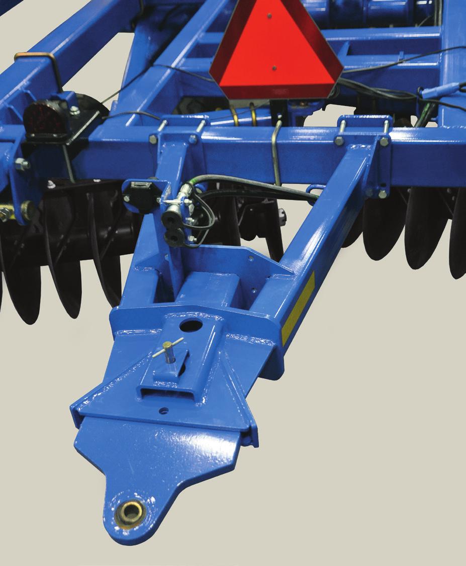 This spacing coupled with the fixed gang angle provides uniform sizing of residue in primary and secondary tillage operations.