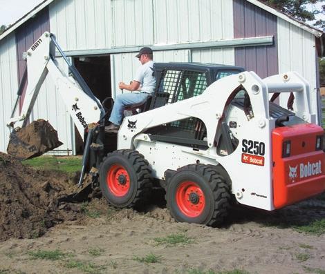 operator more reach at full height. Backhoe 2,500 lb. 75 hp 7,825 lb. 74 in. 20.7 / 37.