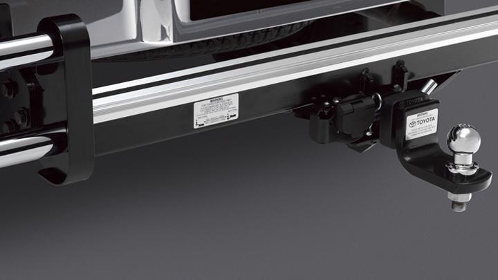 Towbar with Rear Step The super-tough Toyota Genuine HiLux Towbar with Rear Step has an increased tow capacity# of 2500kg (braked) (4X2 Model 2250kg) and features a stylish non-slip chrome step bar