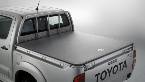 Soft Tonneau Cover - Ute The all-new Toyota Genuine Soft Tonneau Cover is designed to sit flush with the ute of your HiLux, creating a strong seal between your tonneau and ute.