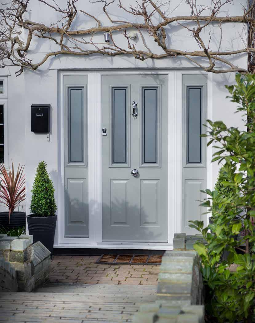 Classic Range Ludlow Solidor - Chartwell green, composite sides, pull knob, premium knocker, heritage Lock & The Victorian Glass Very