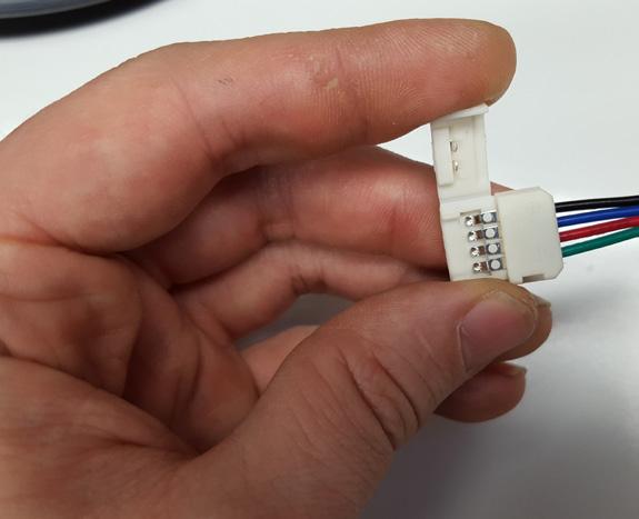 MAKING CONNECTIONS: STRIP TO WIRE CONNECTOR 4 note : RGB COLOR SlimFlex using 4 wire connectors (as shown) Single