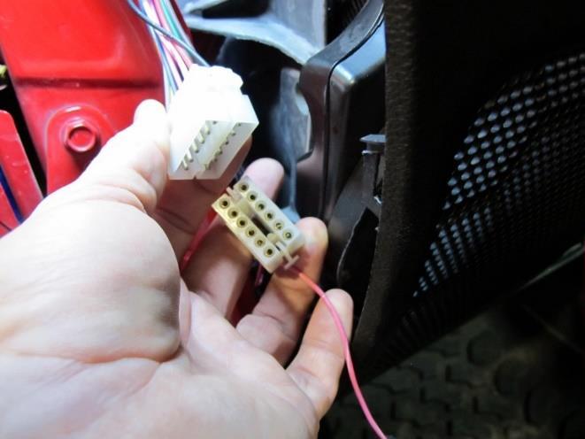 SWITCH CONTROL PIGTAIL Step 15: Locate the Switch Control pigtail included in your Trail Rocker Kit