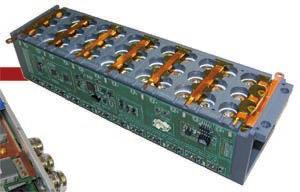A high-voltage vehicle power net must contain an electrical energy storage and a traction drive inverter.