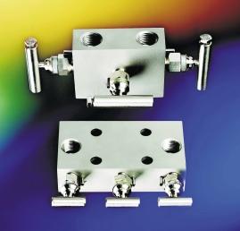 200 Series M-230 & M-232 3-Valve Manifolds The model M-230 3-Valve Manifold is designed for remote mounting of the transmitter.