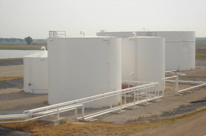 and internal floating roof (IFR) tanks with a closed top and an internal floating pan. The majority of existing EFR tanks have been converted to IFR in recent years.