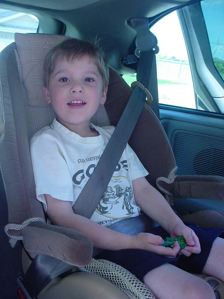 Booster Seats Booster seats are recommended by safety experts and Alberta Transportation.
