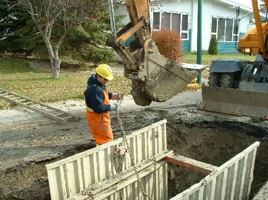 Shoring Removal Excavator/Backhoe operator