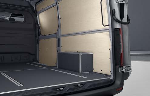 Ply-lining on the wheel arches and van walls from factory makes loading easier and protects the metal
