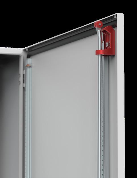 Wall Mounted Enclosures 02 New locking system Wall Mounted Enclosures Increased security thanks to the metallic double-bit insert Smoother closing in the enclosures with espagnolette Reliable