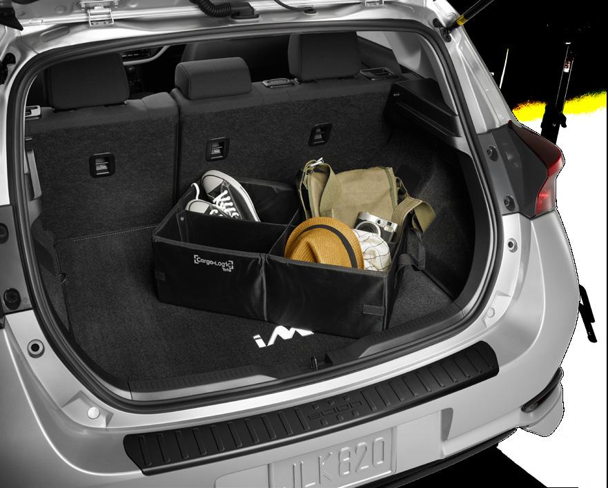 grit to a minimum with the tough, flexible and lightweight cargo tray.