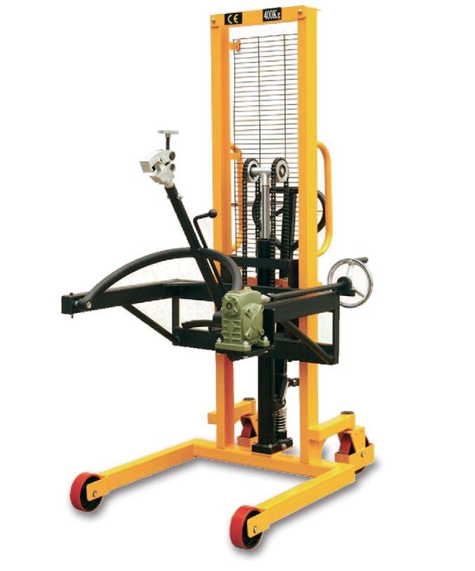 Drum Porter Plus The Drum Porter plus will handle 140 or 205 litre drums on and off bound pallets as well as regular pallets Lifting Max Max Max Height Max Height Lifting Net per Drum Drum in Lowered