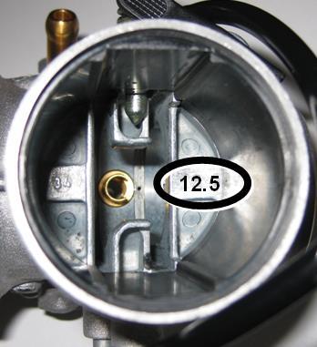 Carburetor insert must show stamping 12,5 Angular bore of carburetor insert Plug
