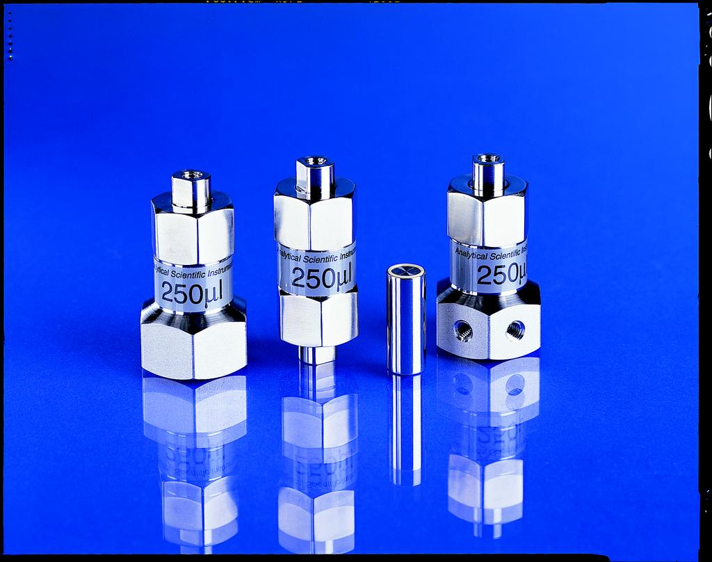 Static s Low Flow Series Complete Assemblies - Cartridge and Housing Assembly SS 50 µl 411-0050 Assembly SS 150 µl 411-0150 Assembly SS 250 µl 411-0250 Assemblies