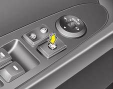 Značilnosti vašega vozila OSL040016 Gumb za zaklepanje električnega pomika oken Voznik lahko onemogoči stikala za pomik stekel na zadnjih vratih sopotnikov, tako da pritisne stikalo za zaklepanje