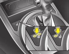 Varnostne značilnosti vašega vozila OSL030013 Grelec sprednjega sedeža (če je na voljo) Grelec sedežev greje sprednje sedeže v hladnem vremenu.