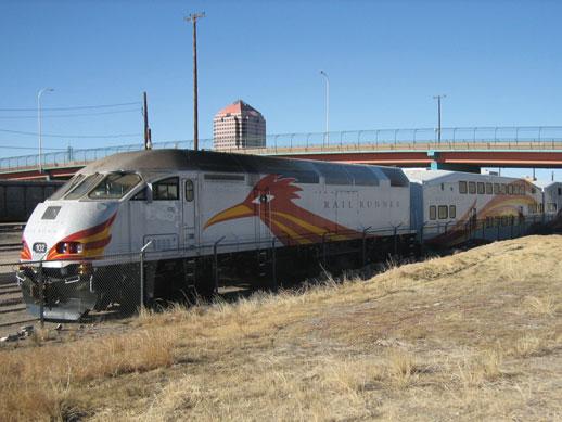 TECHNOLOGY LOCOMOTIVE-HAULED COACHES Powered by one diesel-electric locomotive Traditional commuter solution in Western USA Most efficient for longer trains (more than 4 cars) Longest end-to-end time