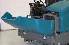 OPERATION HIGH PRESSURE WASHER (OPTION) The high pressure washer is used to clean the machine and surrounding areas. 4.