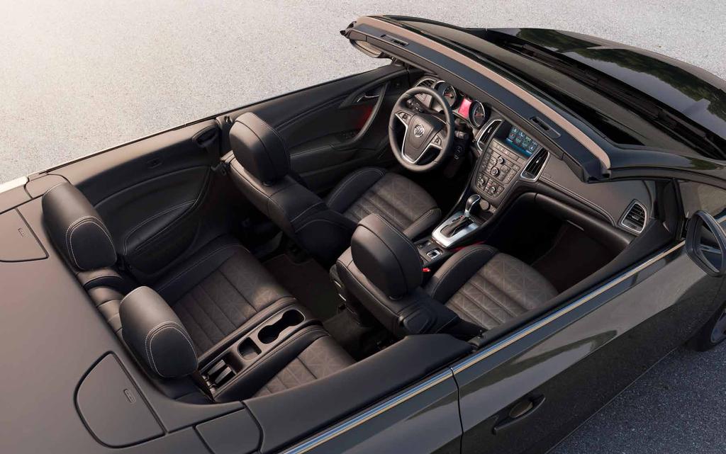 Designed from the outset as a true four-passenger convertible, Cascada offers spacious seating. Your rear-seat passengers will find the second-row Easy Entry System especially helpful.