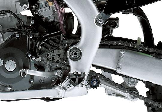 KEY FEATURES Superior rear-wheel traction * The swingarm pivot is located higher in the frame for improved rear wheel traction.