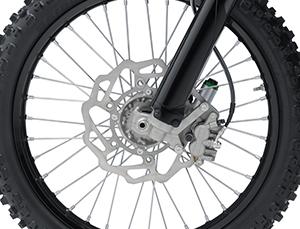 Oversized semi-floating petal disc brake ø270 mm contributes to significantly stronger front brake force, as well as enhanced controllability.