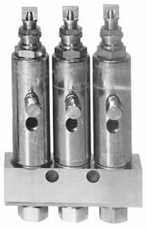 Available in stainless steel SAE 316, for application where environmental conditions are hazardous to carbon steel or in industries preferring stainless steel.