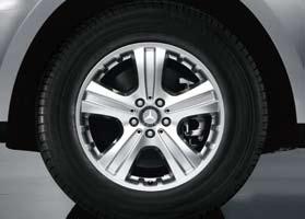 5-spoke wheel Finish: titanium silver Wheel: 8 J x 18 ET 53 Tyre: