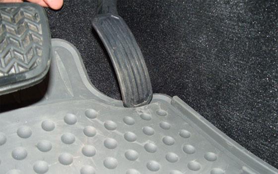 Adequate Distance Between Pedals And Floor Require a minimum distance between the gas pedal and the floorboard. Floor mats that entrapped throttle pedals have been a major focus in recent recalls.