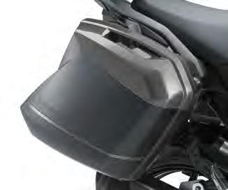 Top case and panniers can be used simultaneously.