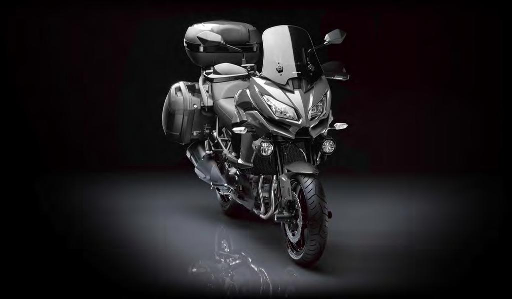 CONCEPT AND ADVANTAGES Kawasaki In-Line Four Exhilaration x Fun Package on Winding Roads Ride Longer, Ride Farther Adjustable windshield adds comfort for highway cruising > No tools required >