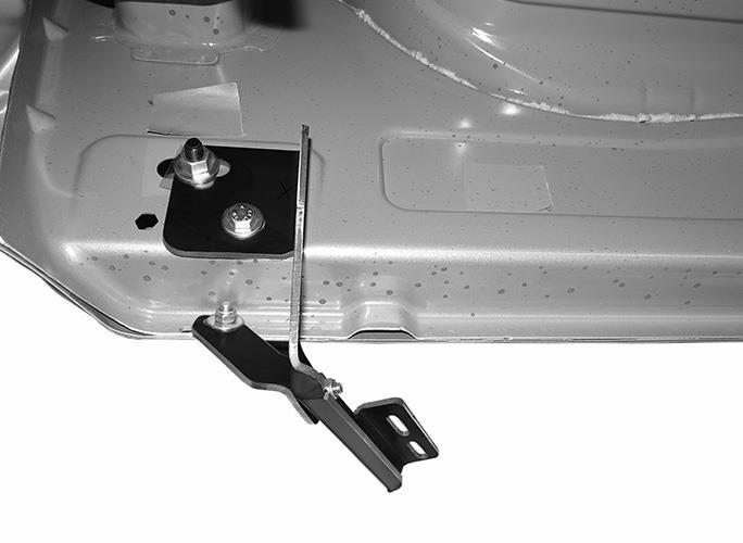 30mm Hex Bolt 8mm Lock Washer 8mm Flat Washer (Fig 11) 2013-15 Driver/Left center Bracket installed Models without