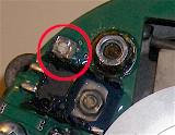 Beside the right brushholder nut there is a small LED which is switched in parallel with the rotor.
