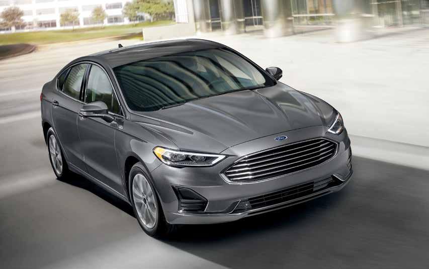2019 Fusion 2019 Fusion pre-production model shown. Available Fall 2018. FUSION (1)(2) Axle Maximum Loaded Trailer Weight (lbs.) Engine Configuration Automatic Transmission 1.