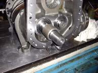 and a locknut (39) and tighten the