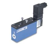 Direct solenoid and solenoid pilot operated valves SIZE 26 mm Function Port size Flow (Max) Individual/Manifold mounting Series, 5/3 1/4 1.